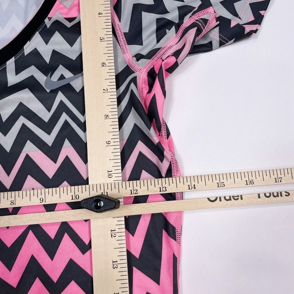 Nike Pro Shirt Womens Size XS Pink Black V Neck Fitted Printed Active 542269-658 - Picture 10 of 11